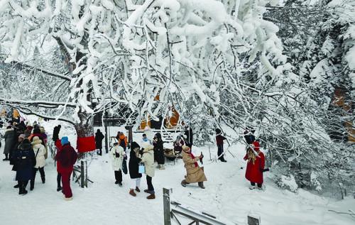 전 주 종업원 빙설 주제 촬영전시회 개막
